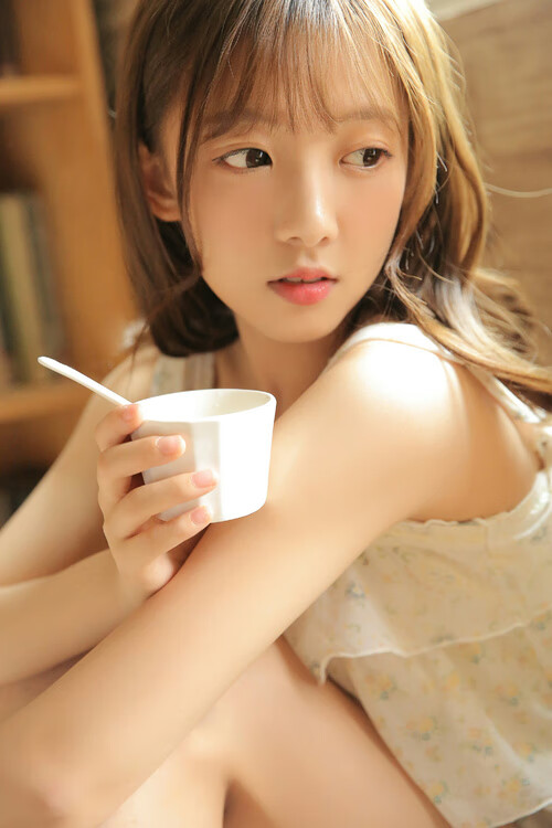 大型户外飞盘接力赛，团队合作的极限挑战，户外活动飞盘玩法