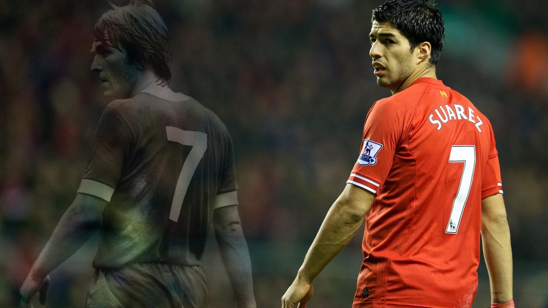 米兰双雄奋力拼搏，争夺意甲冠军战火升腾